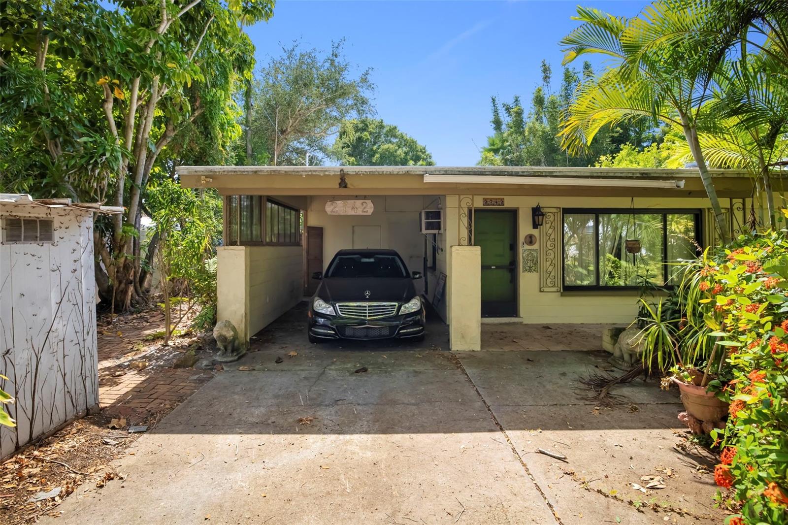 SOUTH SIDE PARK - Residential