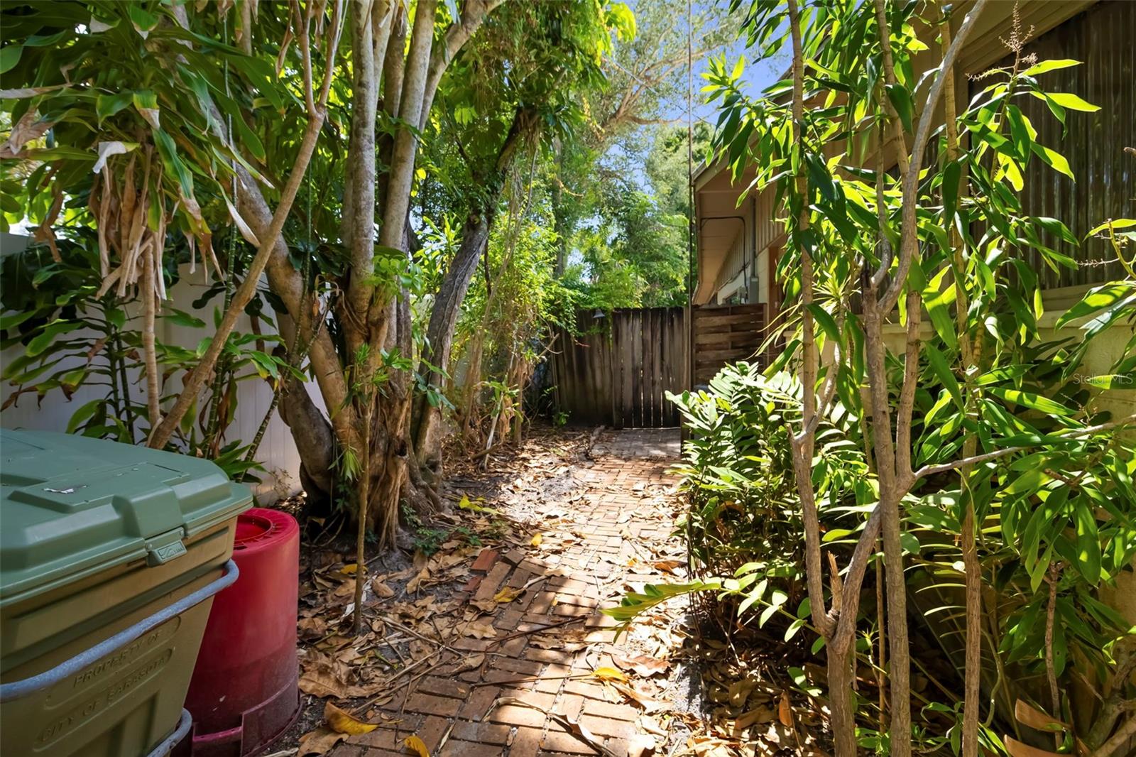 SOUTH SIDE PARK - Residential
