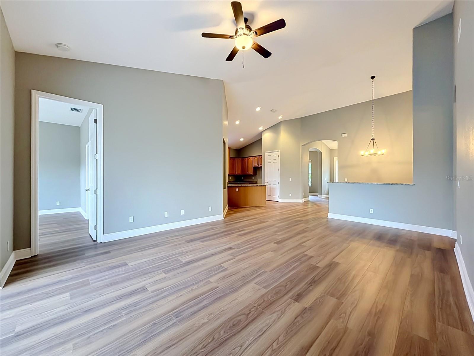SUNSET GROVES UNIT 03 - Residential