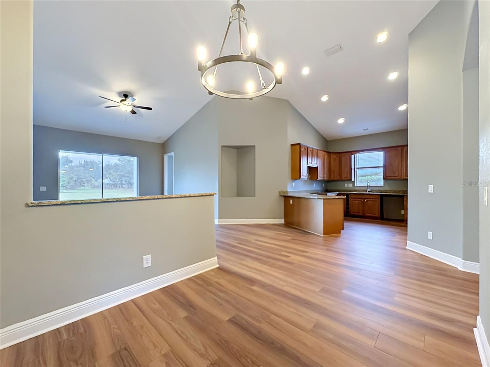 SUNSET GROVES UNIT 03 - Residential