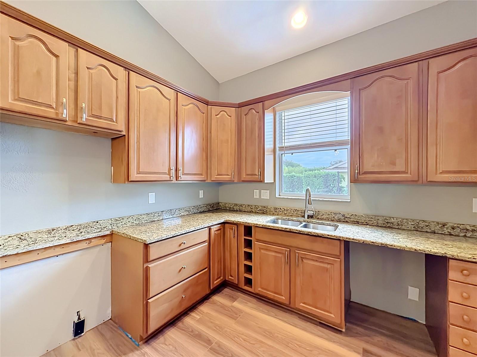 SUNSET GROVES UNIT 03 - Residential