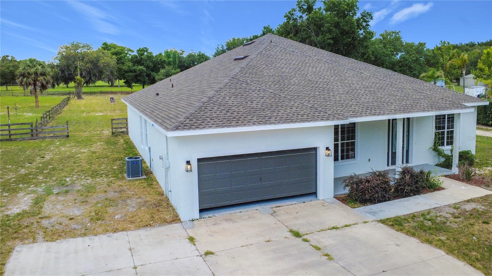 SUNSET GROVES UNIT 03 - Residential