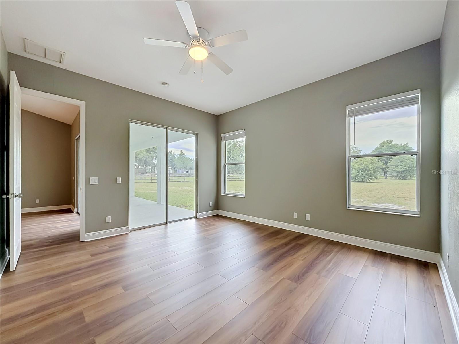 SUNSET GROVES UNIT 03 - Residential