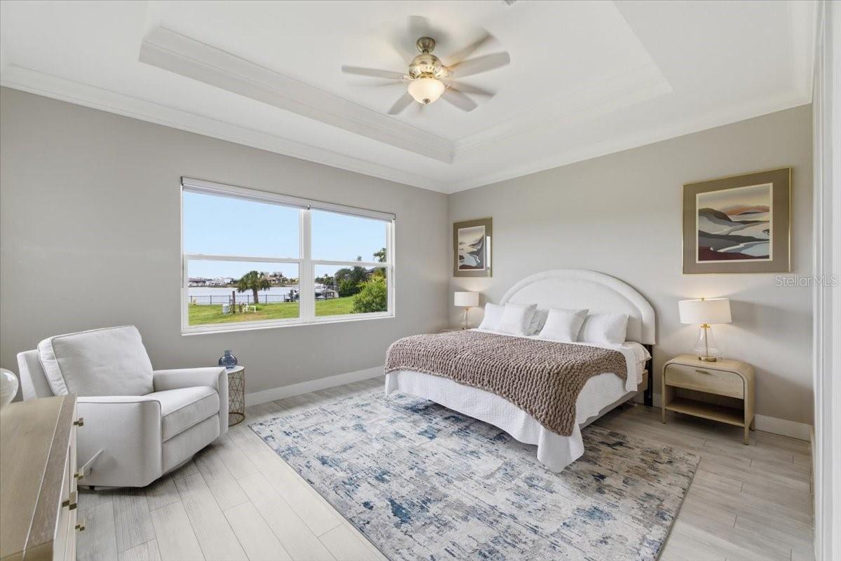 SANCTUARY COVE - Residential