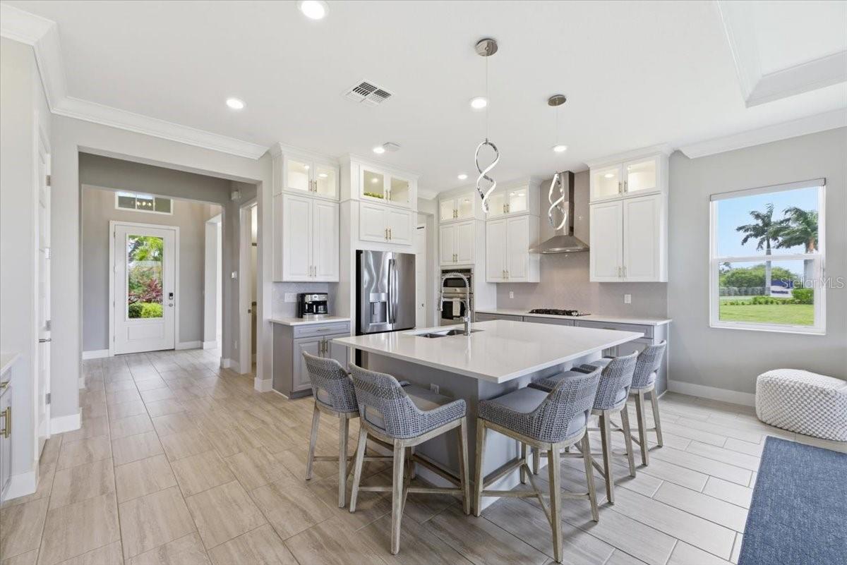 SANCTUARY COVE - Residential