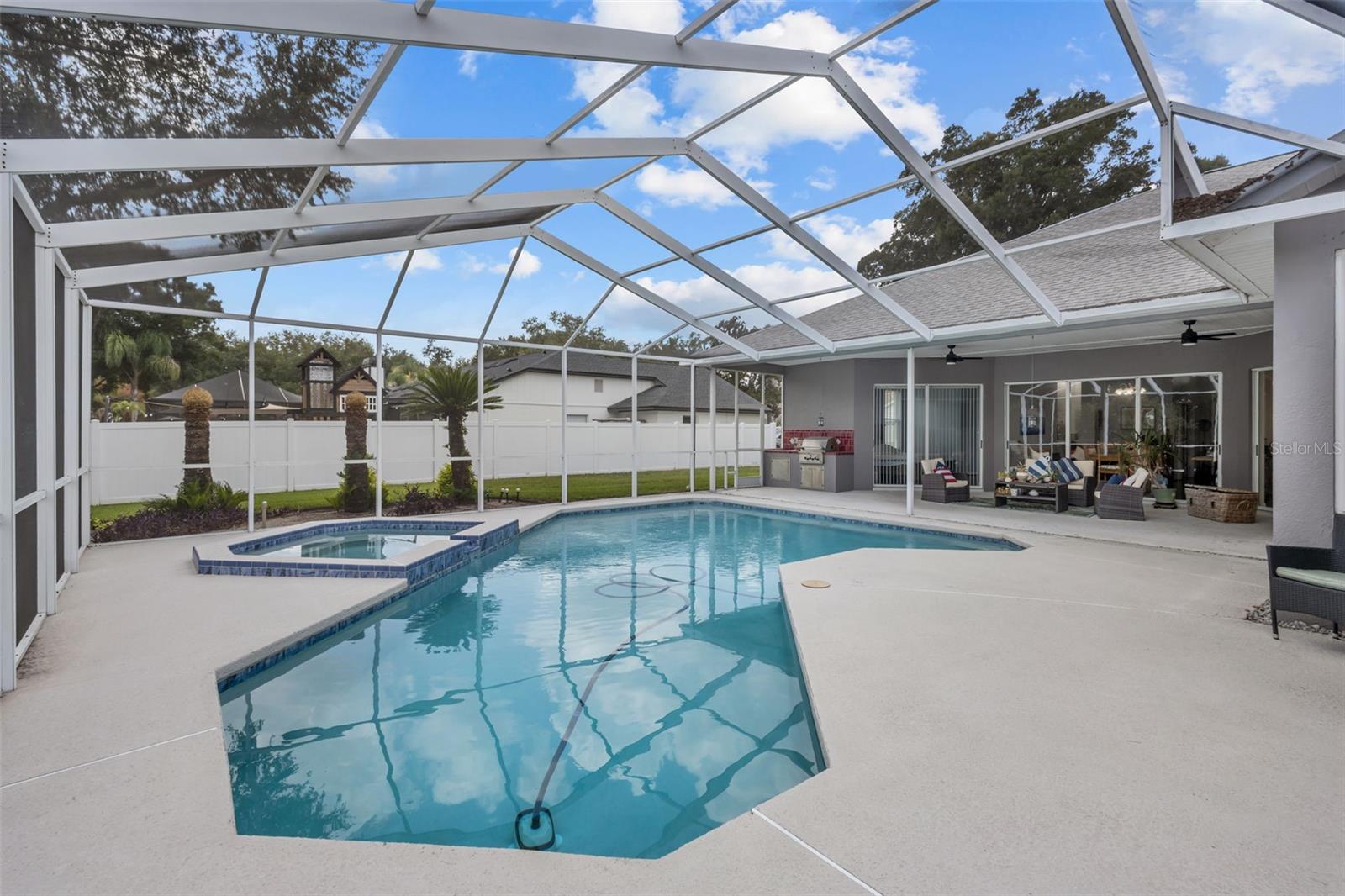 LITHIA RIDGE PH II - Residential