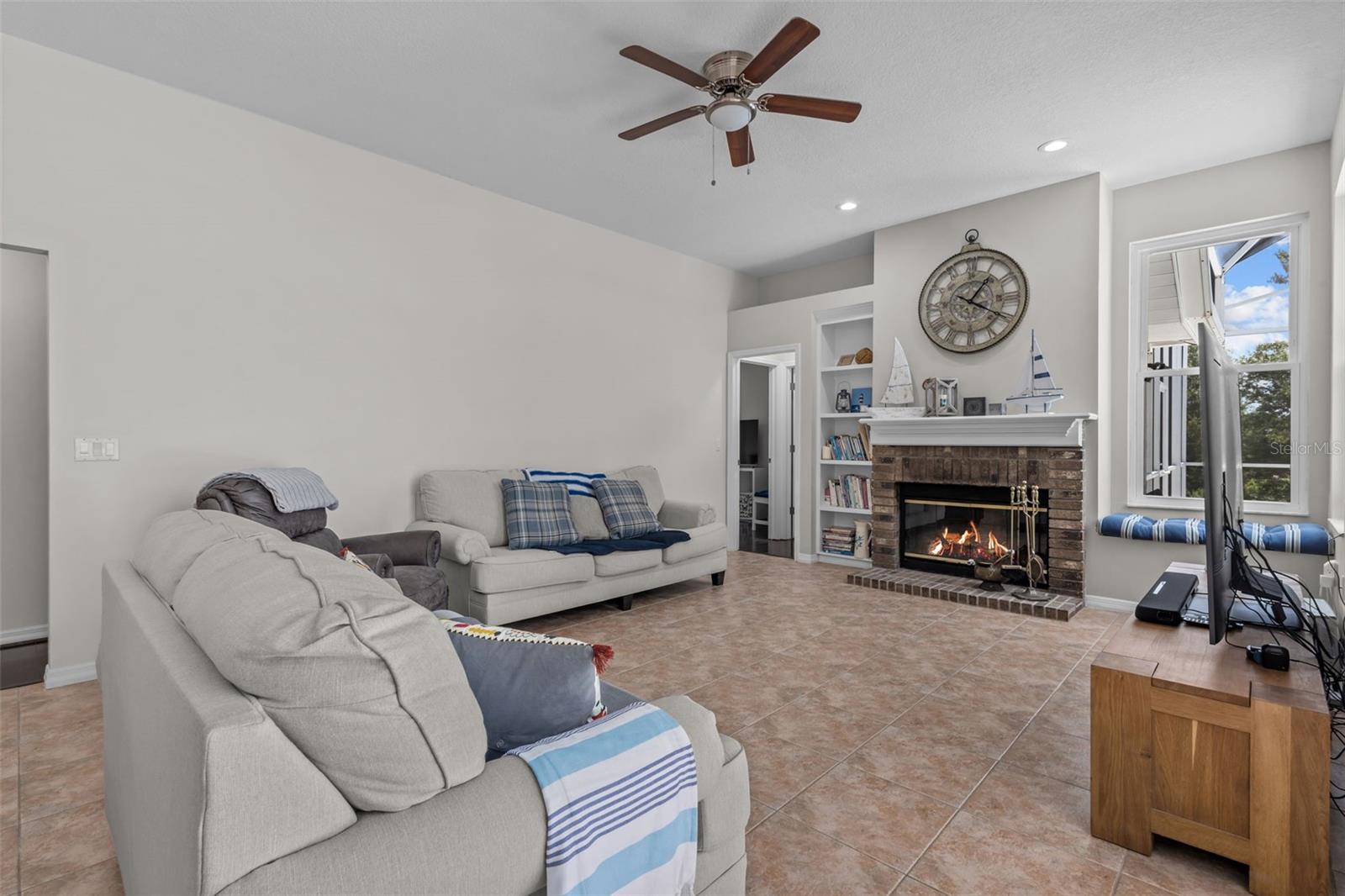 LITHIA RIDGE PH II - Residential