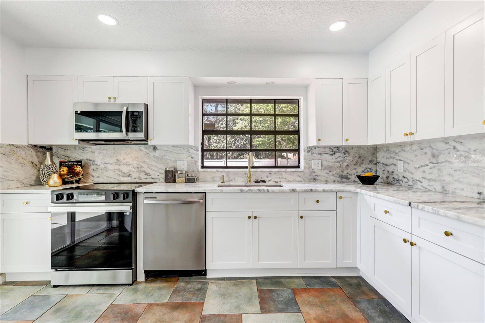 SUNRISE VILLAGE UNIT 6 - Residential