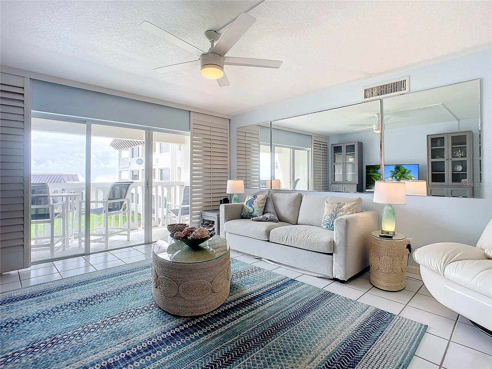 CHATEUA BY THE SEA - Residential