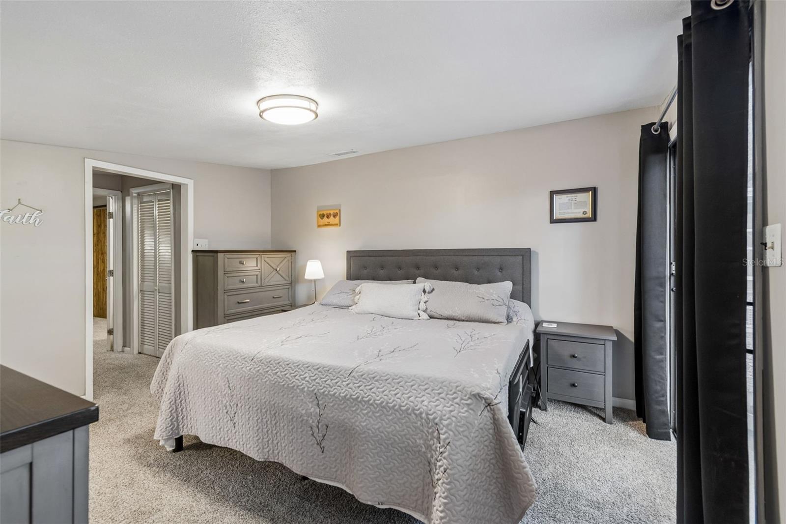 GANDY GARDENS 3 - Residential
