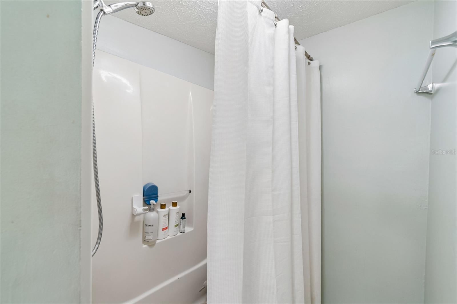 GANDY GARDENS 3 - Residential
