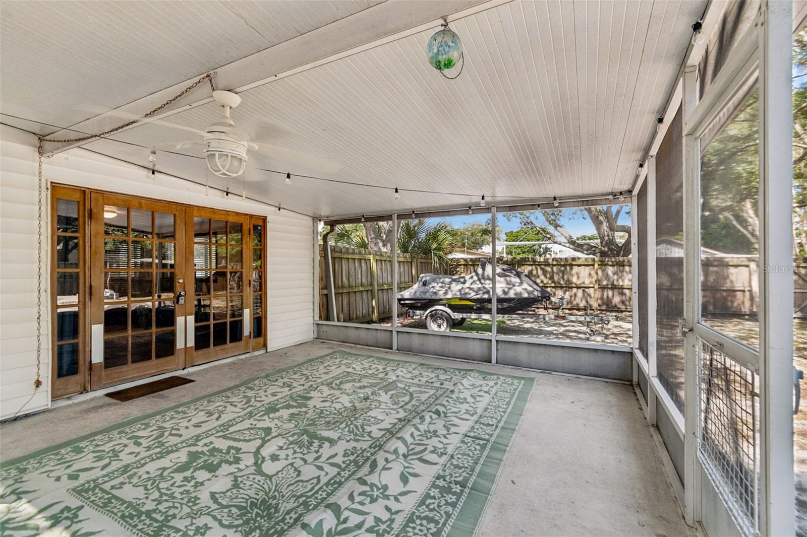 GANDY GARDENS 3 - Residential