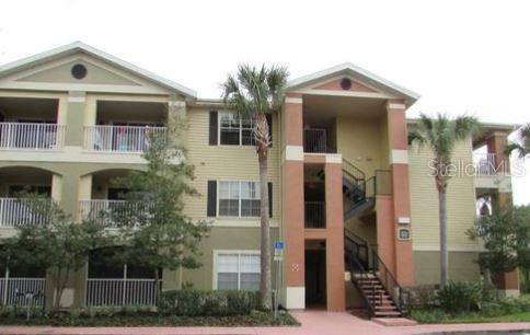 CONDO- Beautiful!! 1 bed/1 bath with New paint, updated fixtures and stainless appliances and laminated hardwood floors and large screened balcony. 3rd floor, no elevator. Hurry!!