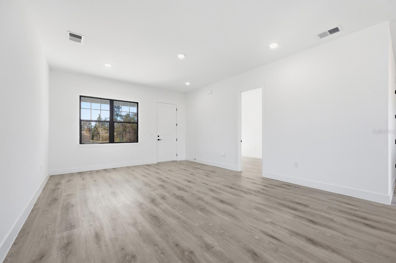 MARION OAKS UNIT 4 - Residential