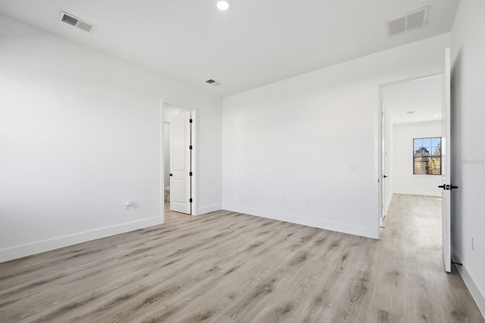 MARION OAKS UNIT 4 - Residential