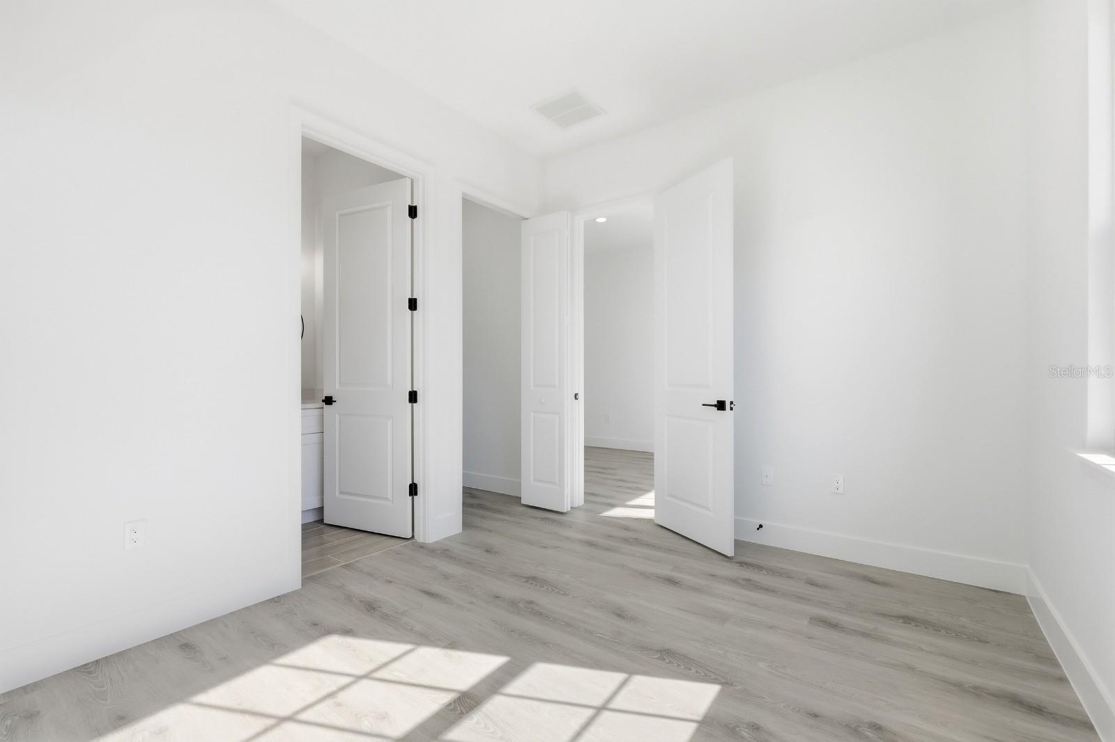 MARION OAKS UNIT 4 - Residential