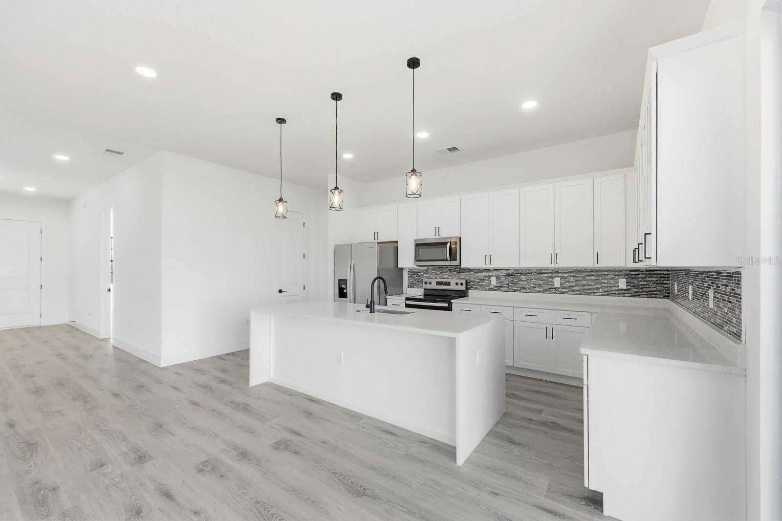 MARION OAKS UNIT 4 - Residential