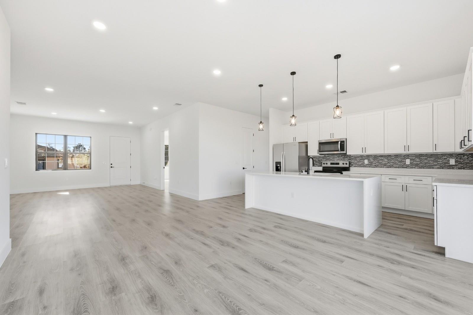 MARION OAKS UNIT 4 - Residential
