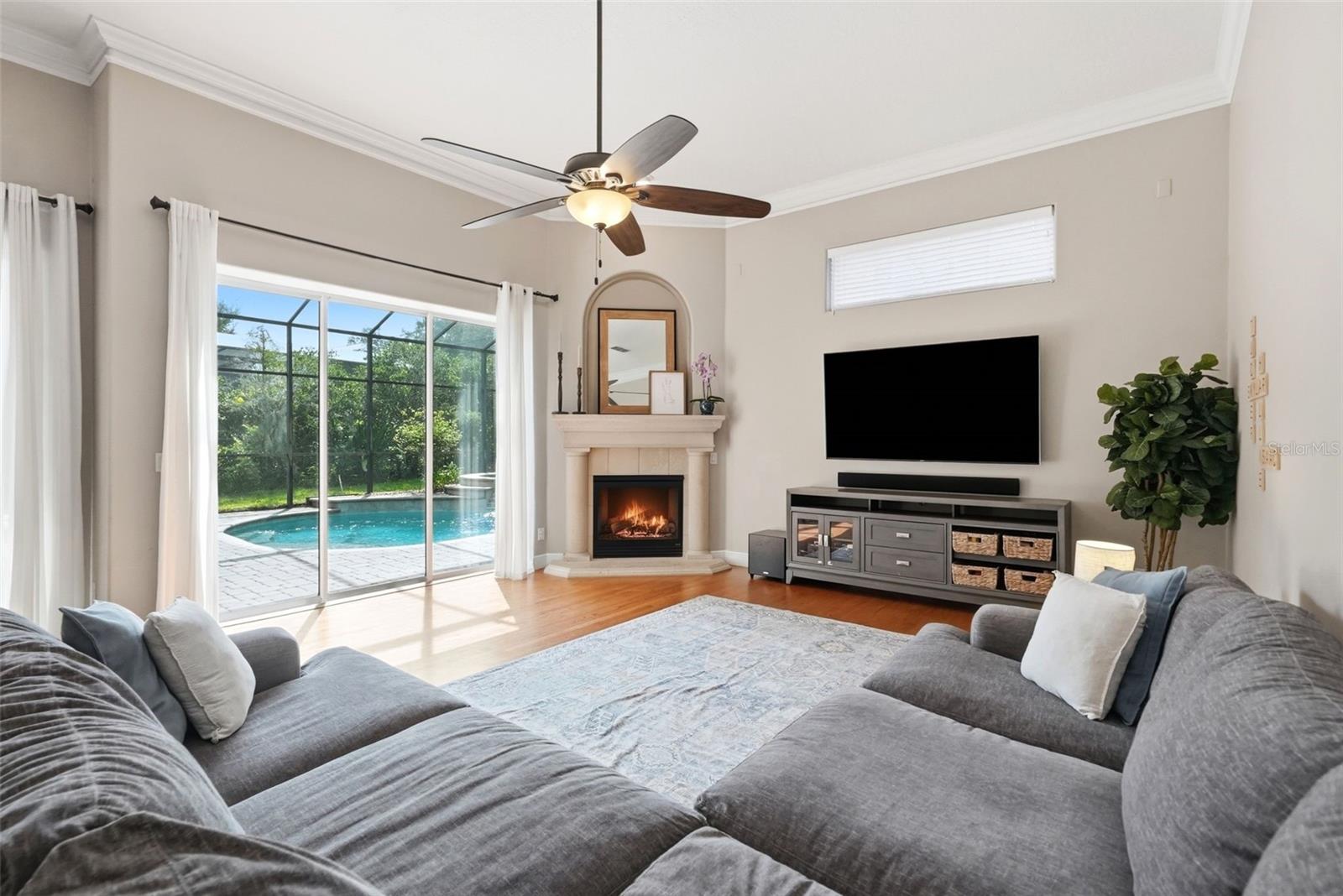 HIGHLANDS AT LAKE CONWAY 45/11 - Residential