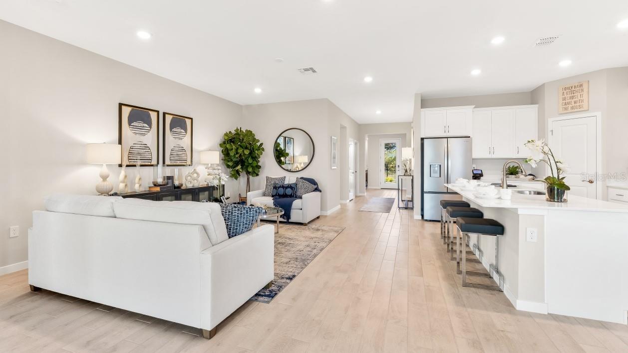 CORAL LAKES - CORAL CREEK - Residential