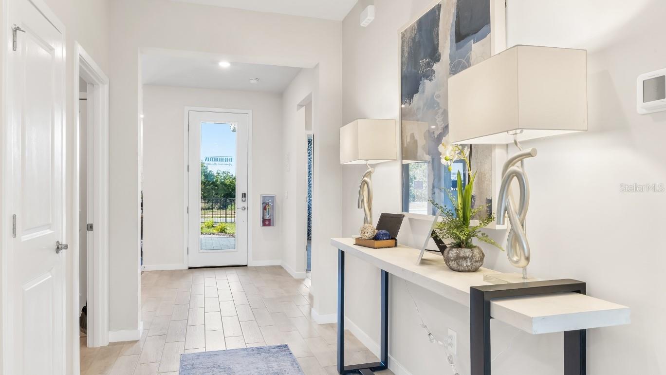 CORAL LAKES - CORAL CREEK - Residential