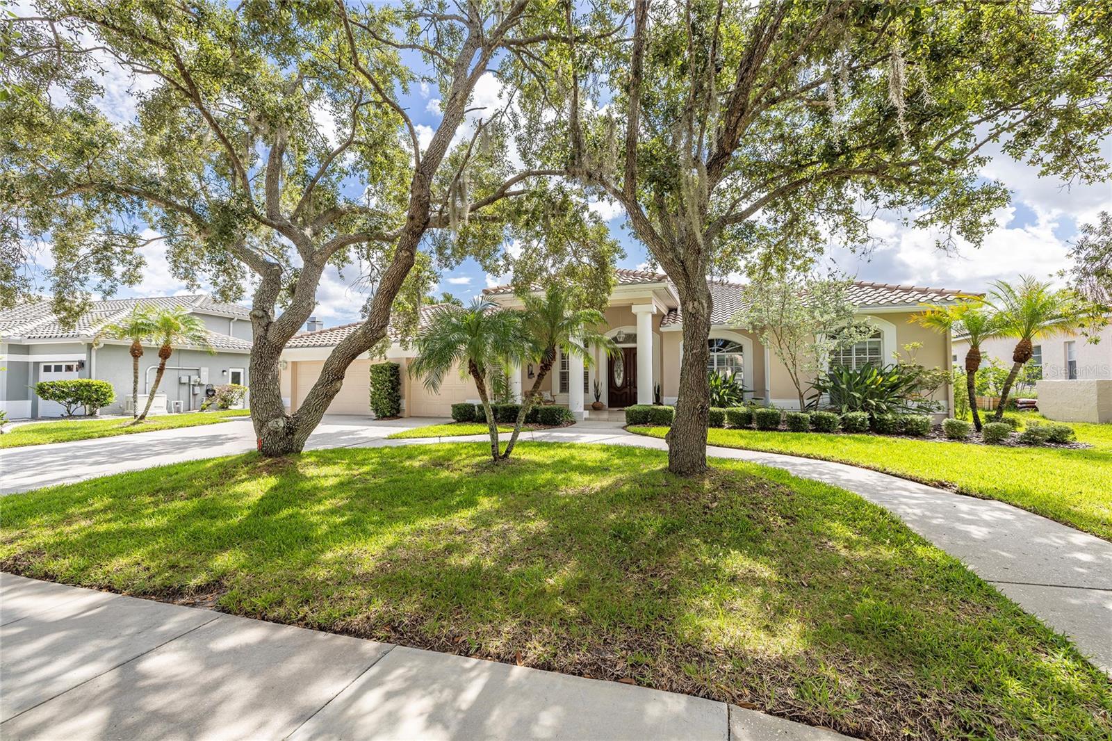 DIAMOND CREST - Residential