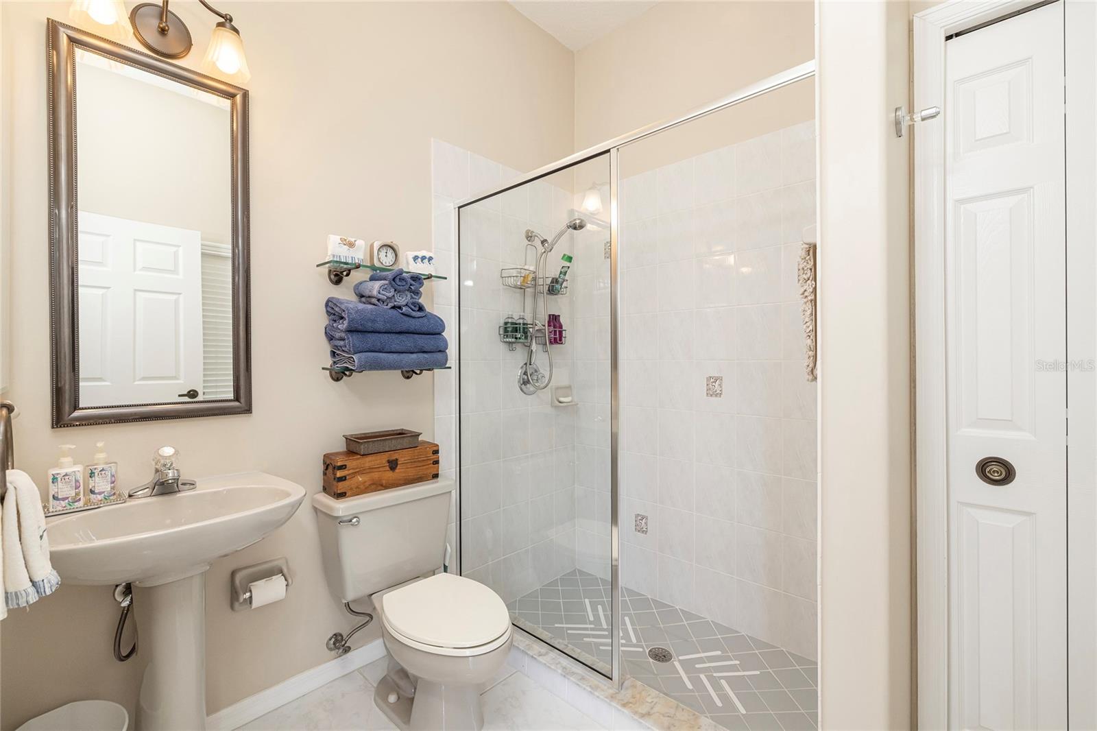 DIAMOND CREST - Residential