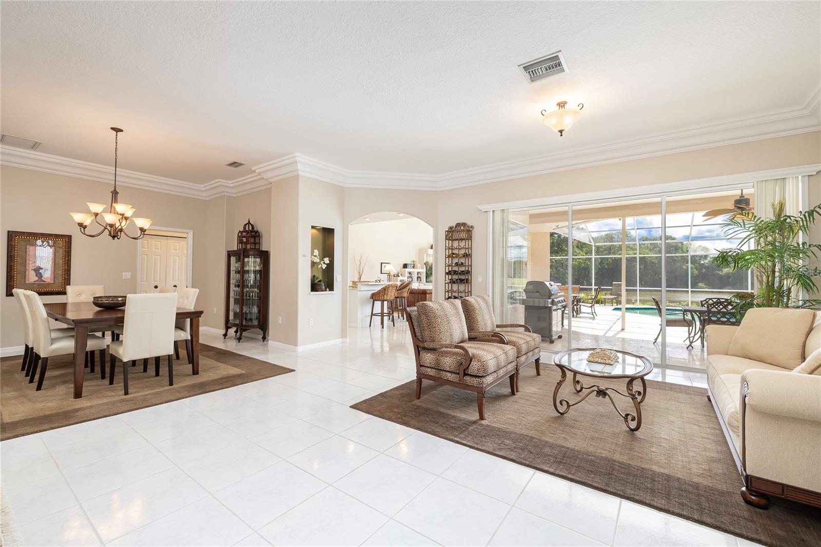 DIAMOND CREST - Residential