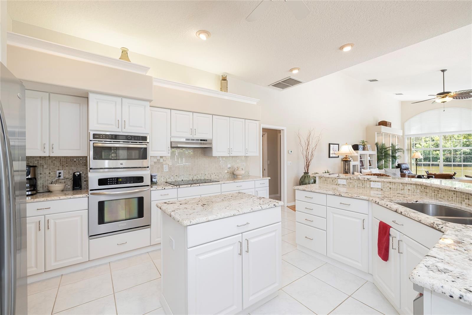 DIAMOND CREST - Residential