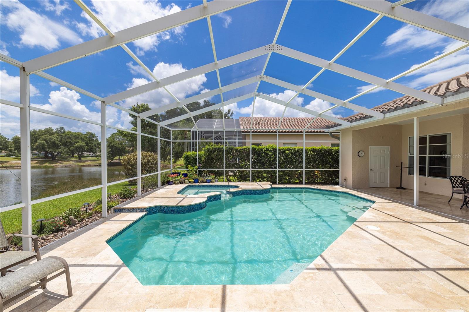 DIAMOND CREST - Residential