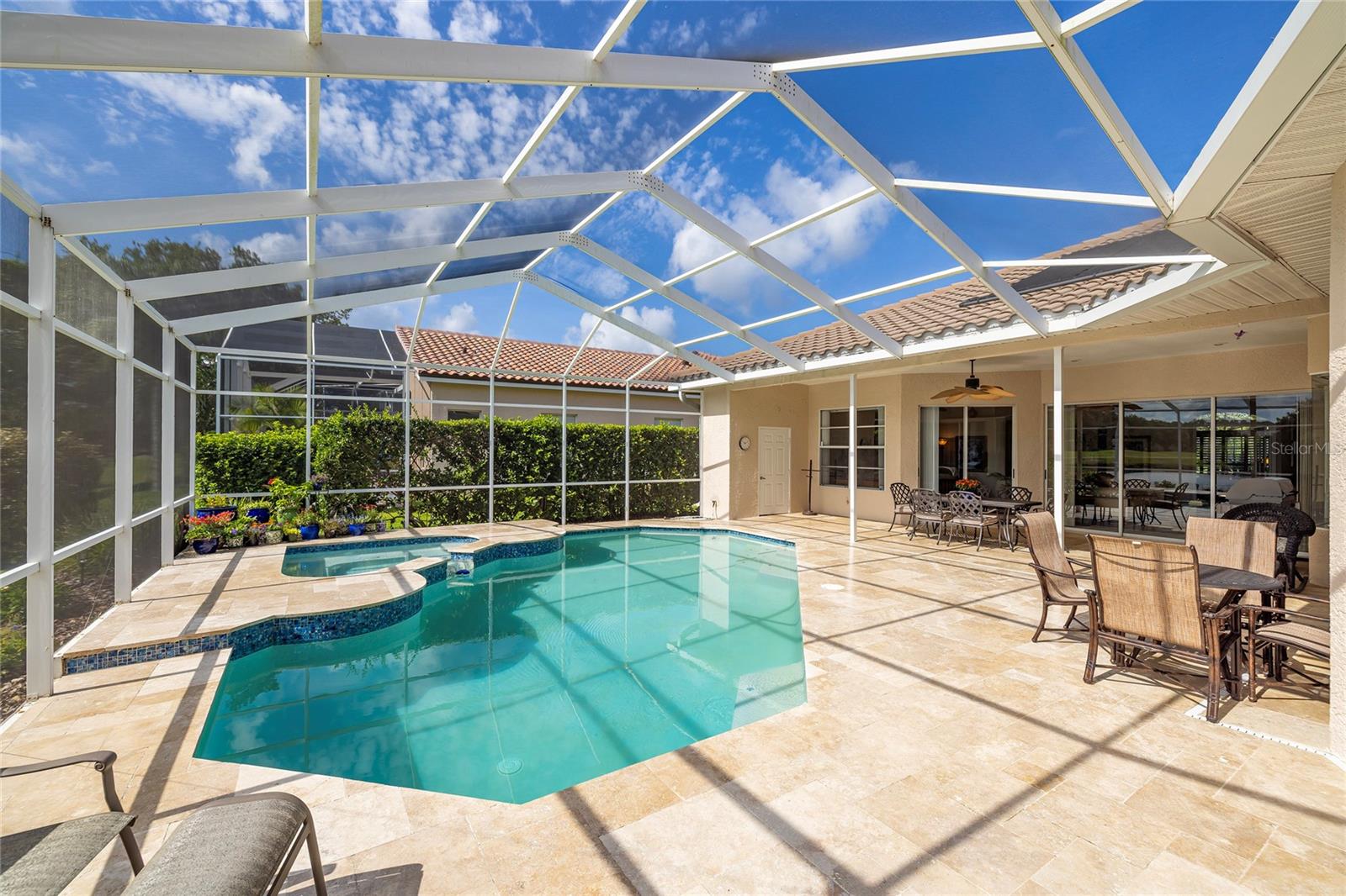 DIAMOND CREST - Residential