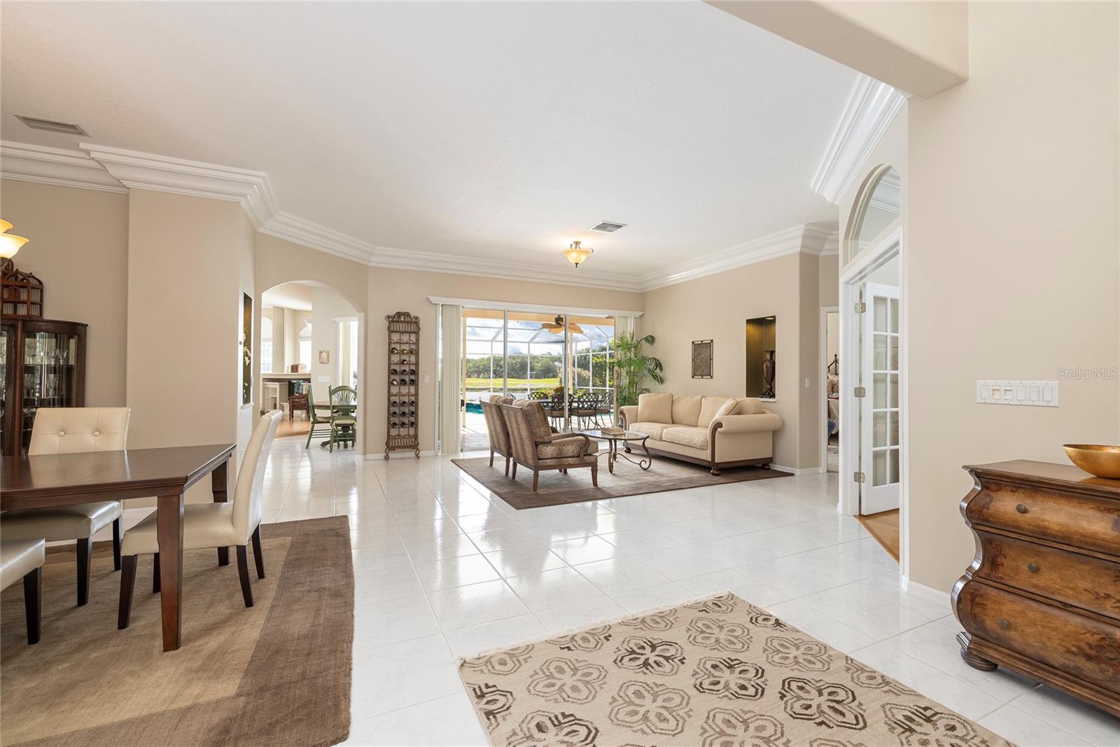 DIAMOND CREST - Residential