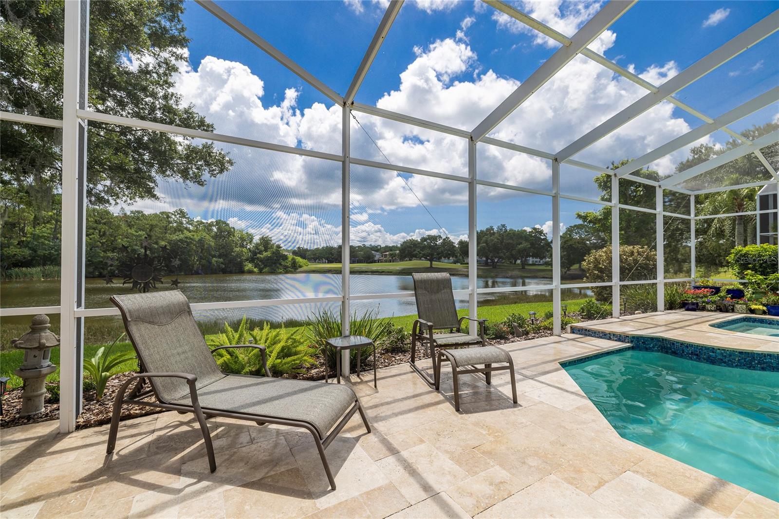 DIAMOND CREST - Residential