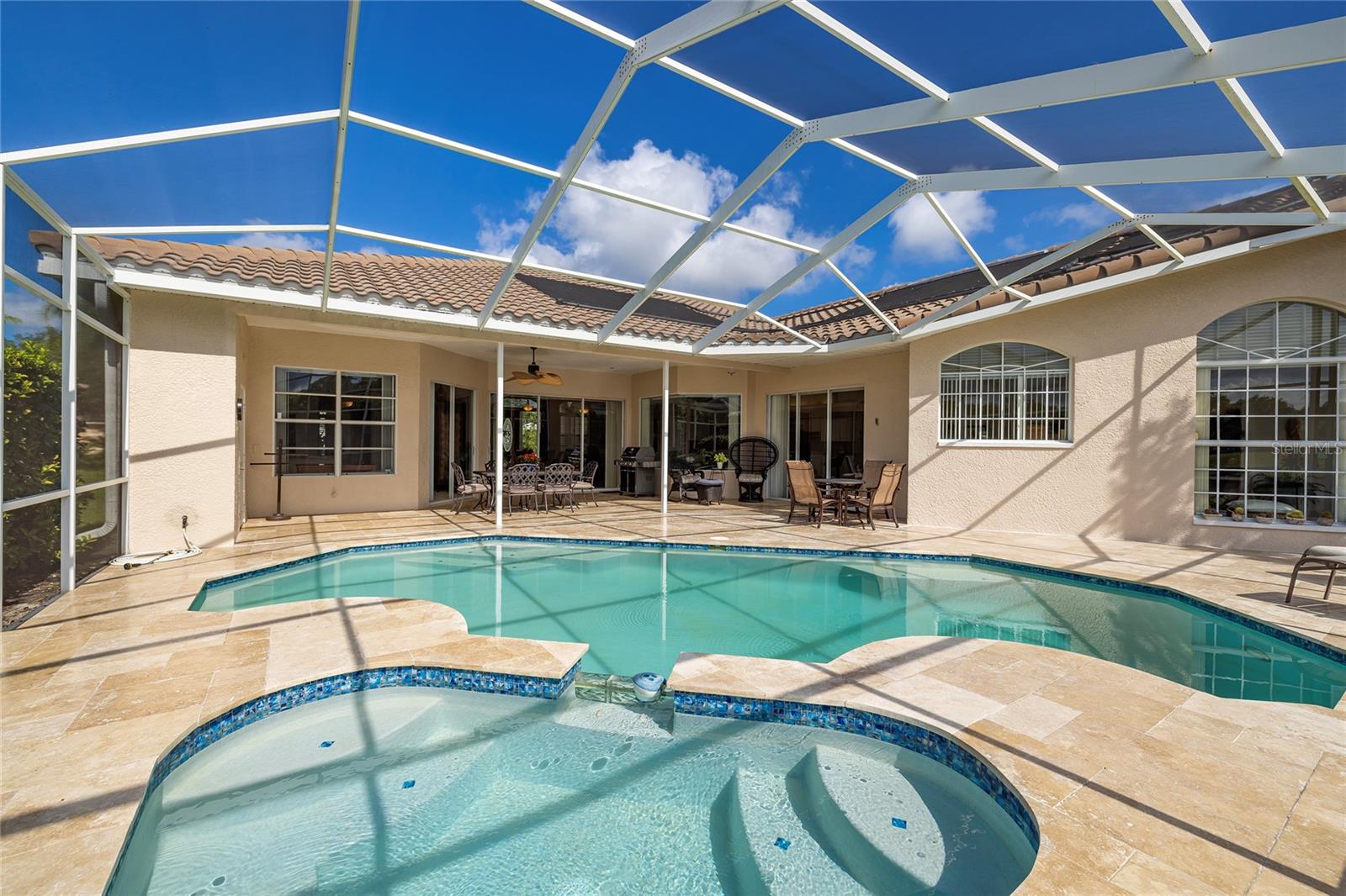 DIAMOND CREST - Residential
