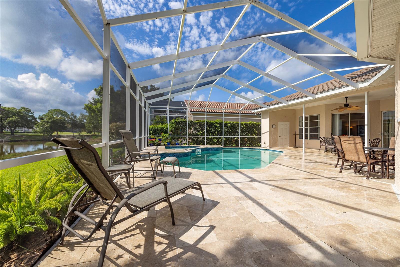DIAMOND CREST - Residential