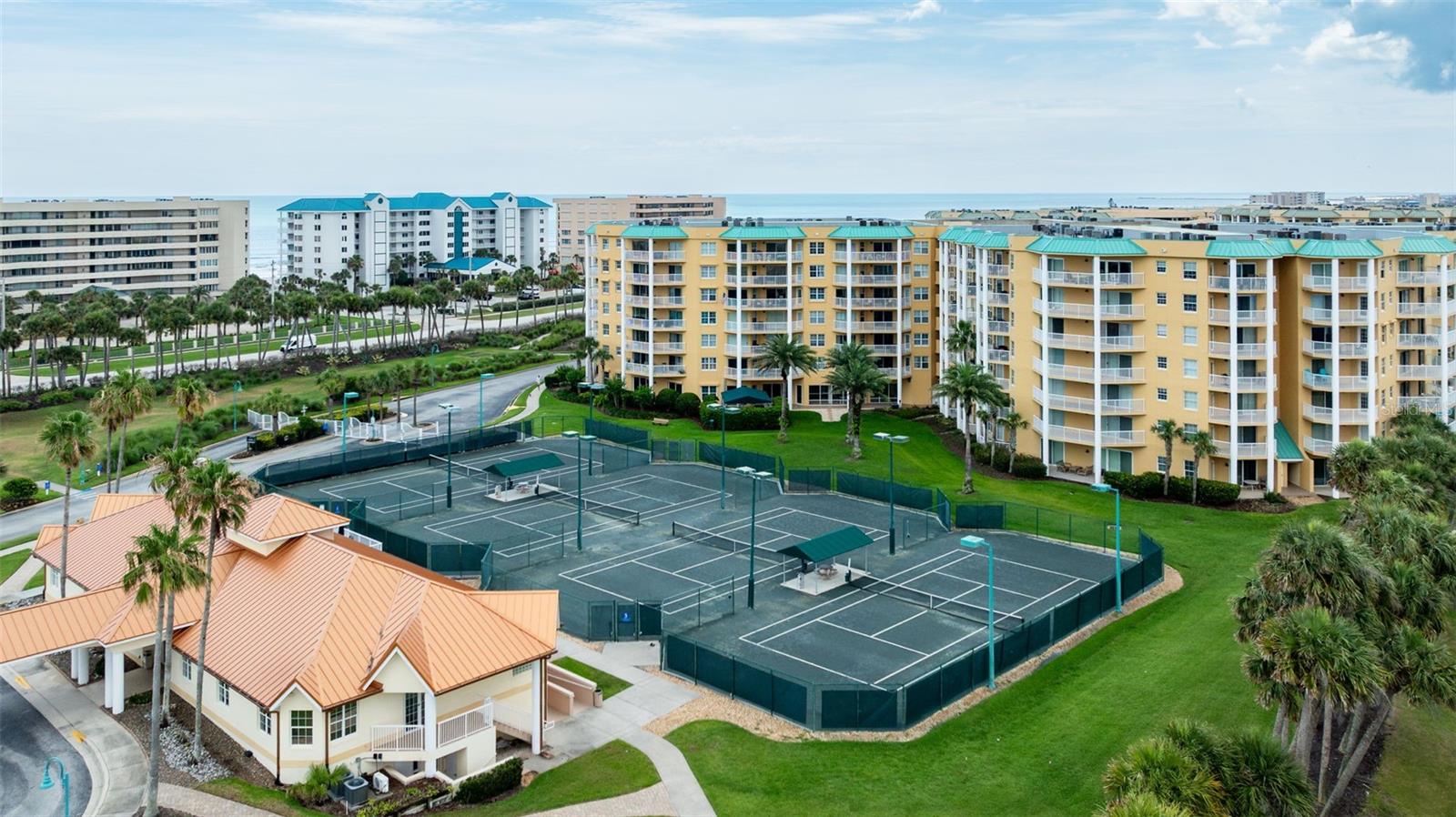 HARBOUR VILLAGE CONDO - Residential
