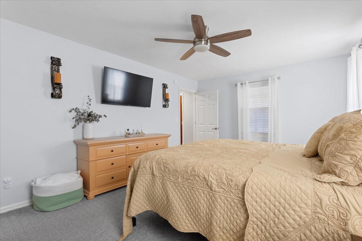 THE RETREAT FLETCHERS MILL - Residential