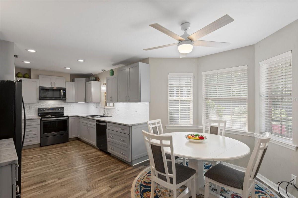 THE RETREAT FLETCHERS MILL - Residential
