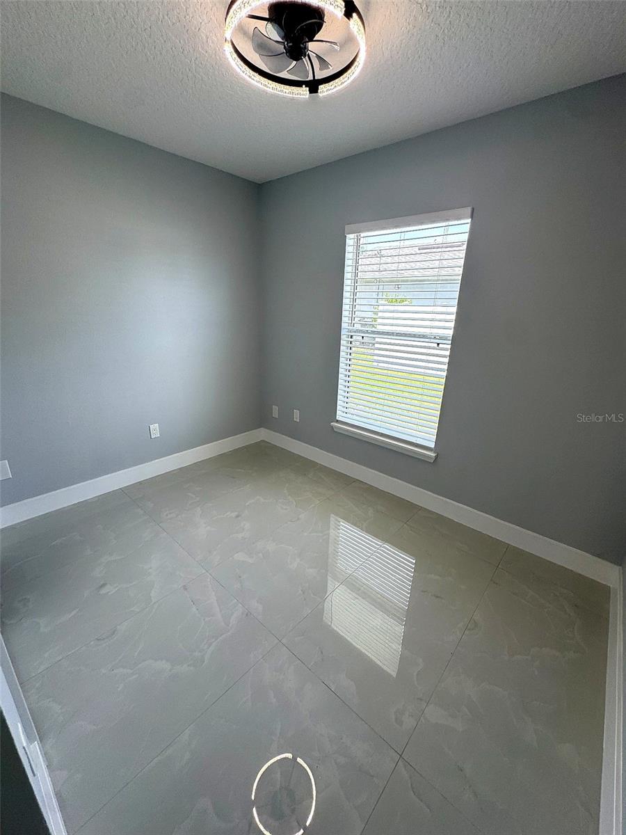 LEIGH ACRES - Residential