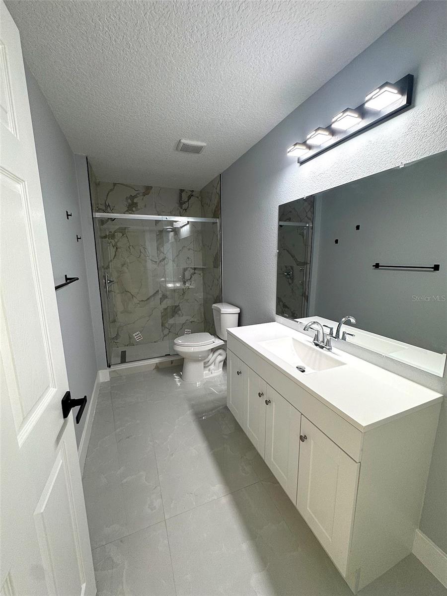 LEIGH ACRES - Residential