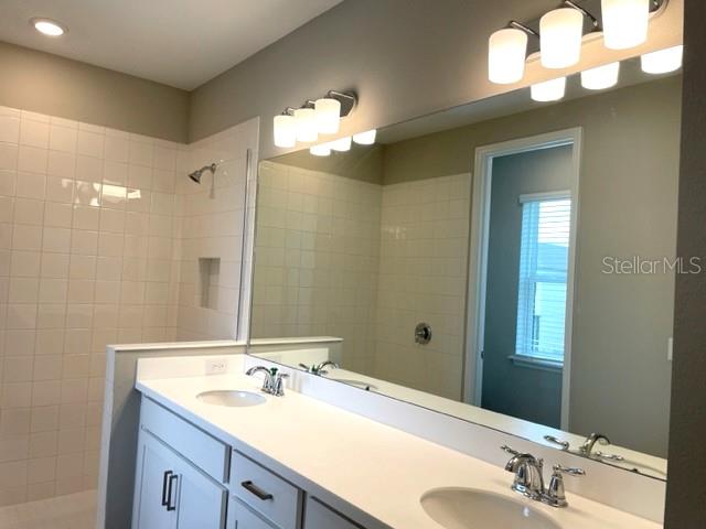 PALMERO - Residential Lease
