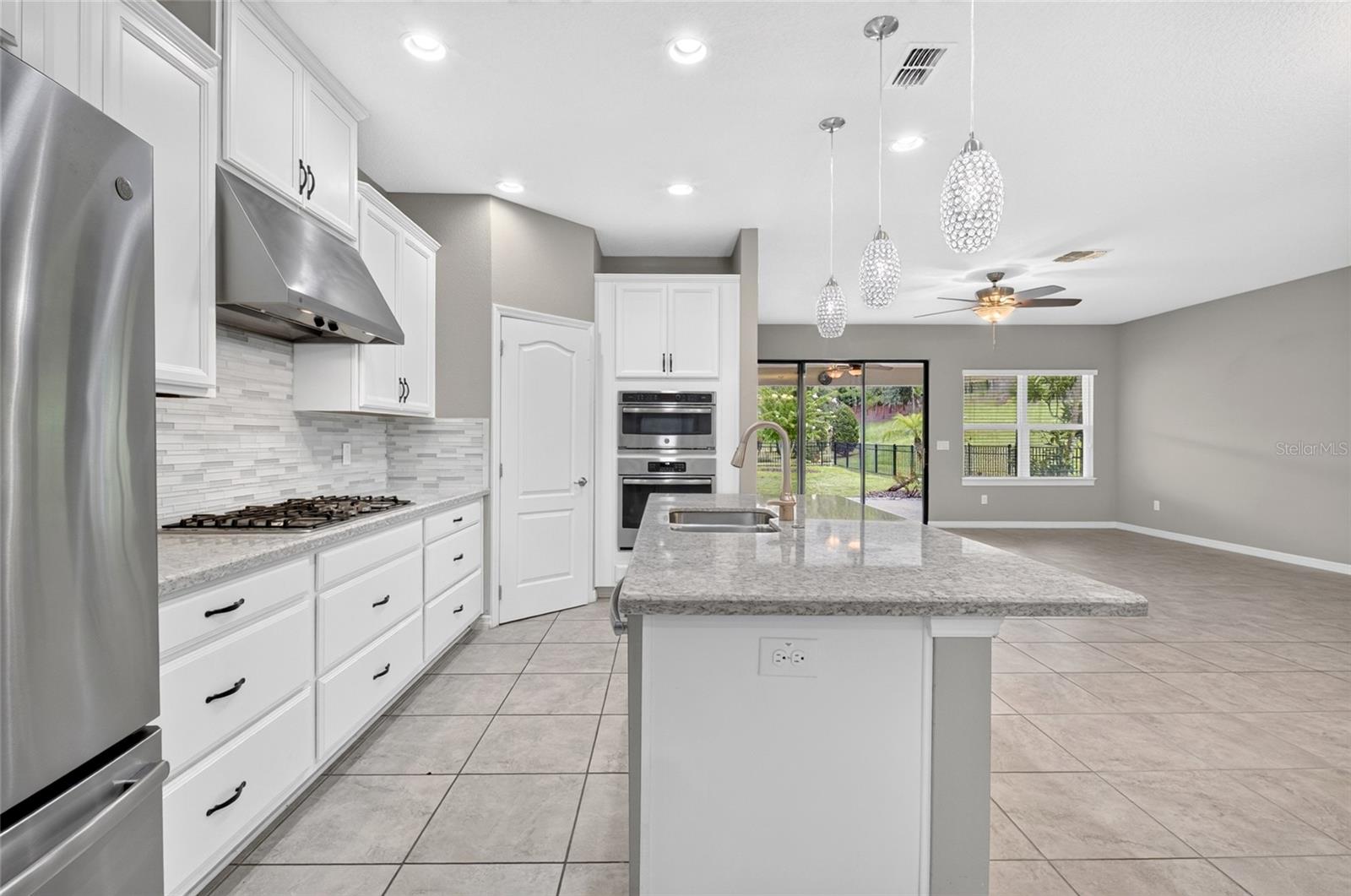 HIGHLAND RANCH ESPLANADE PH 2 - Residential
