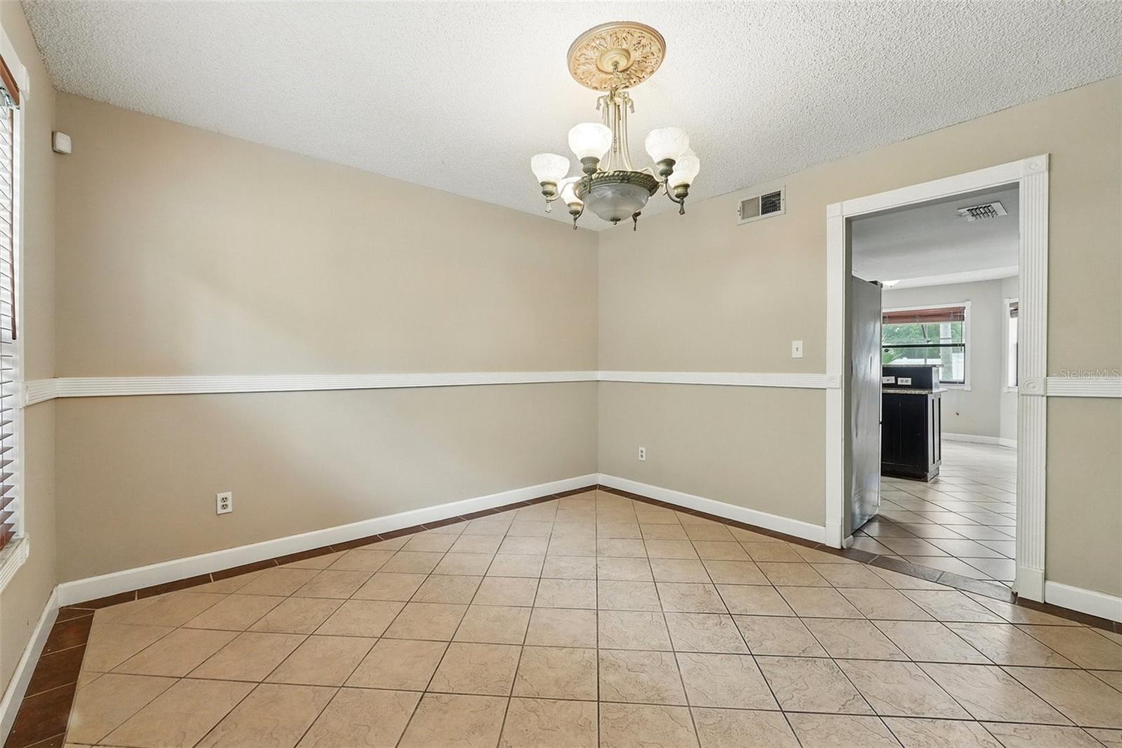 SANDY SPGS - Residential Lease