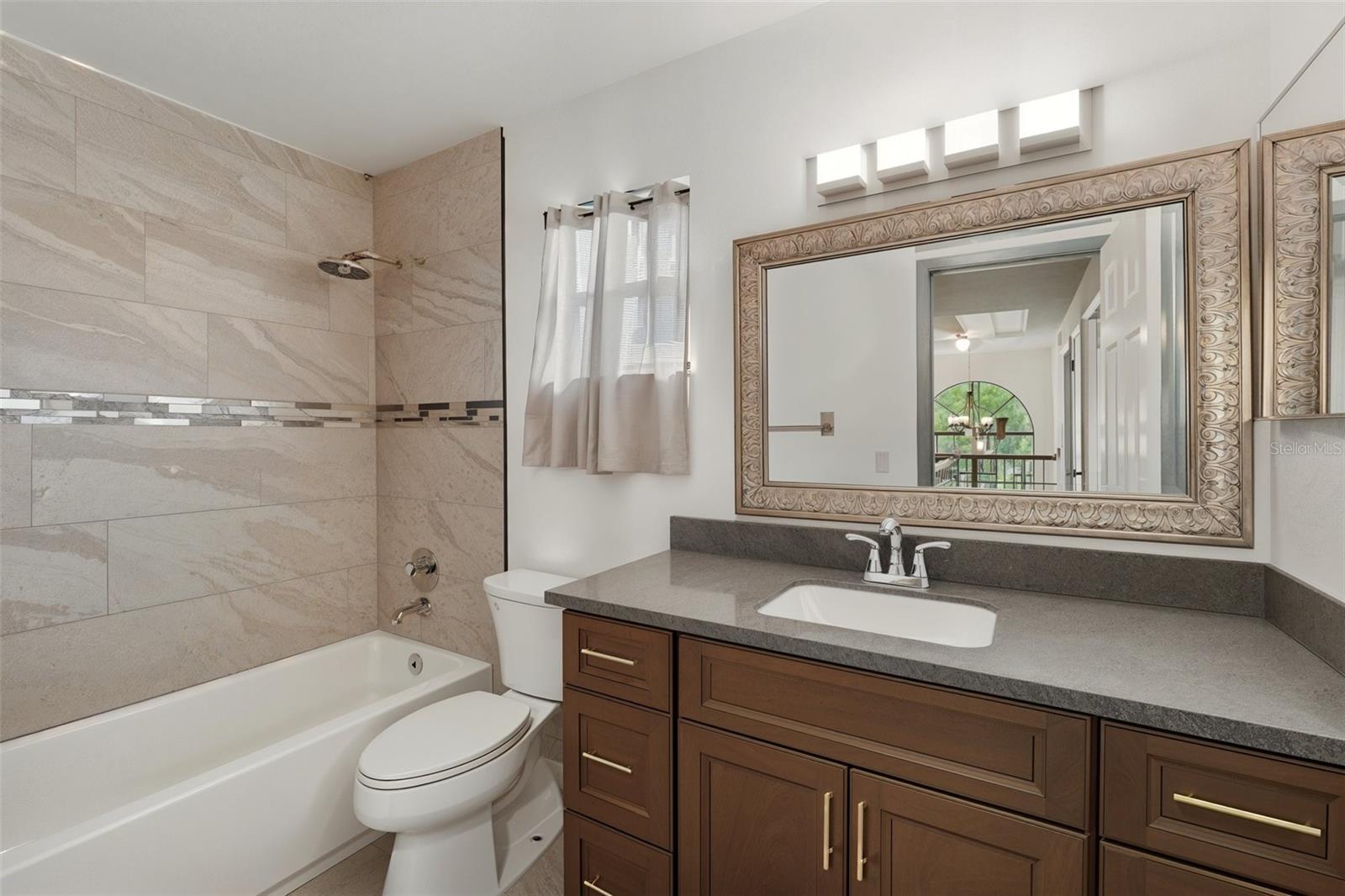 SANDY SPGS - Residential Lease