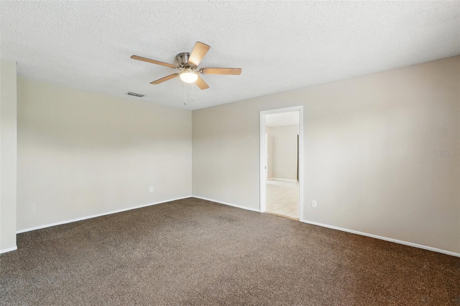 SANDY SPGS - Residential Lease
