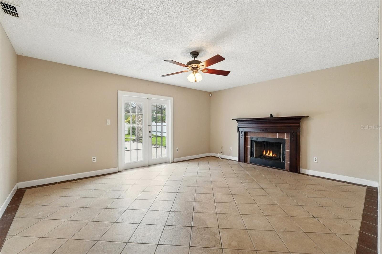 SANDY SPGS - Residential Lease