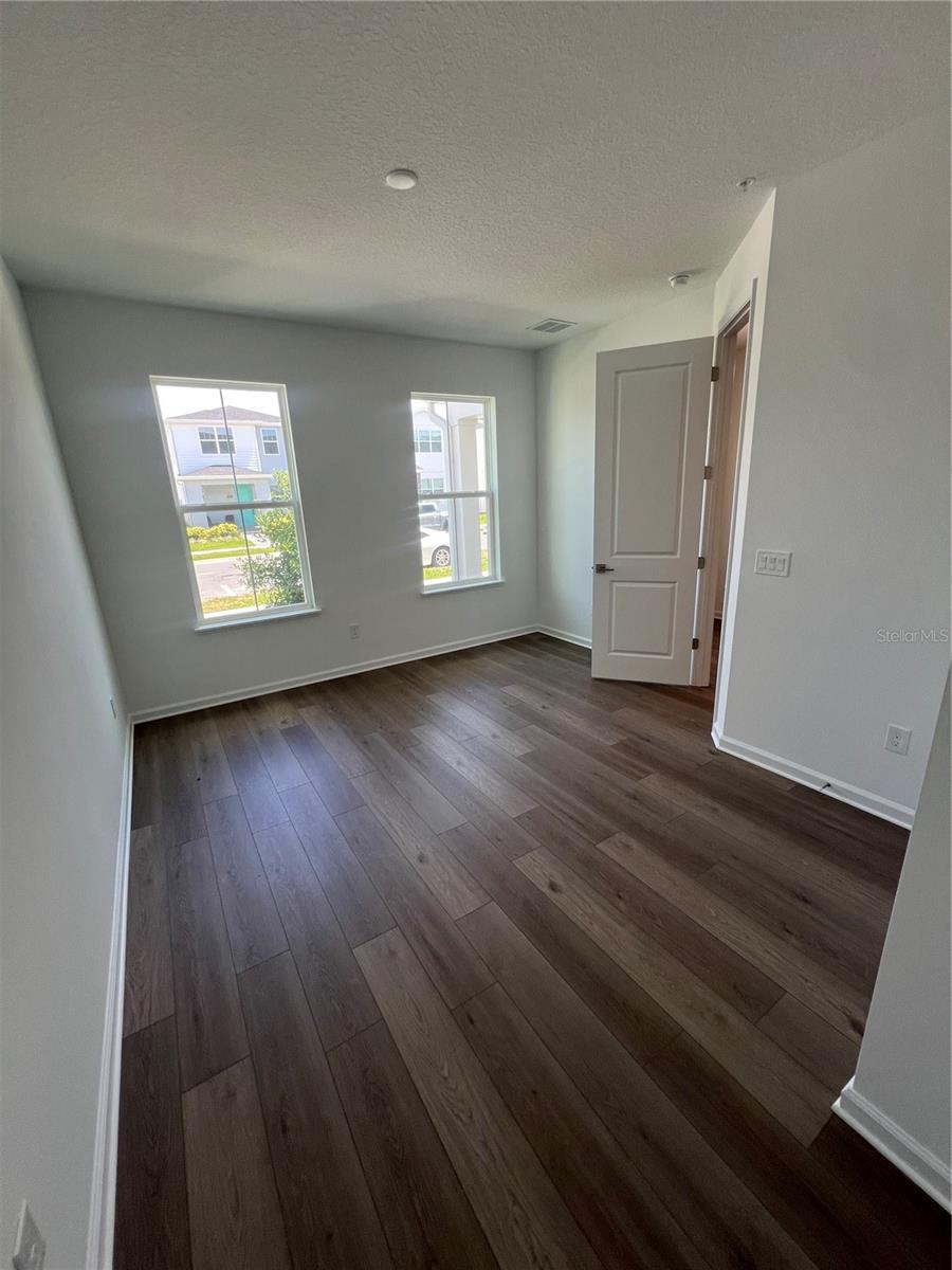 BRONSON PEAK - Residential
