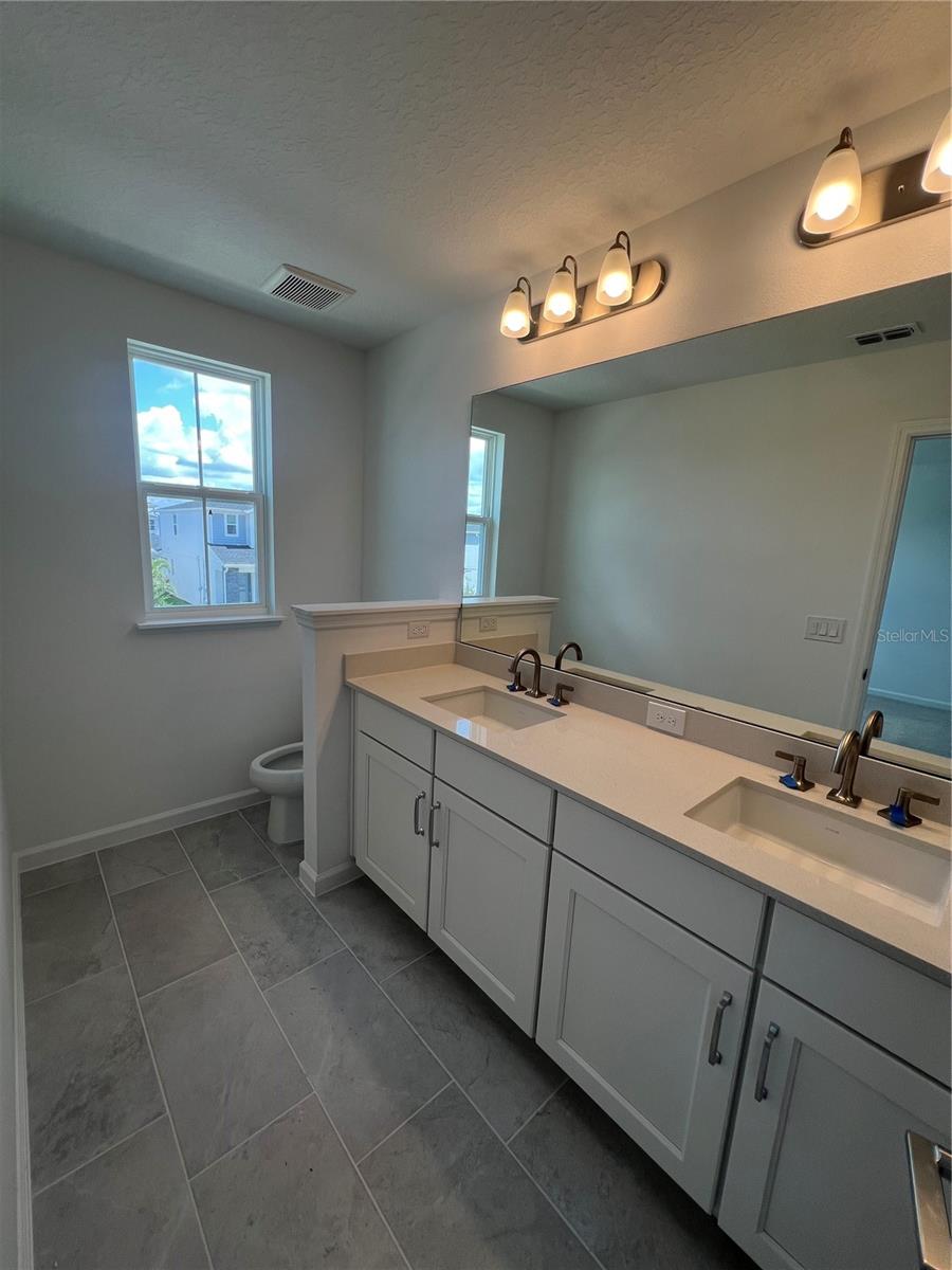 BRONSON PEAK - Residential