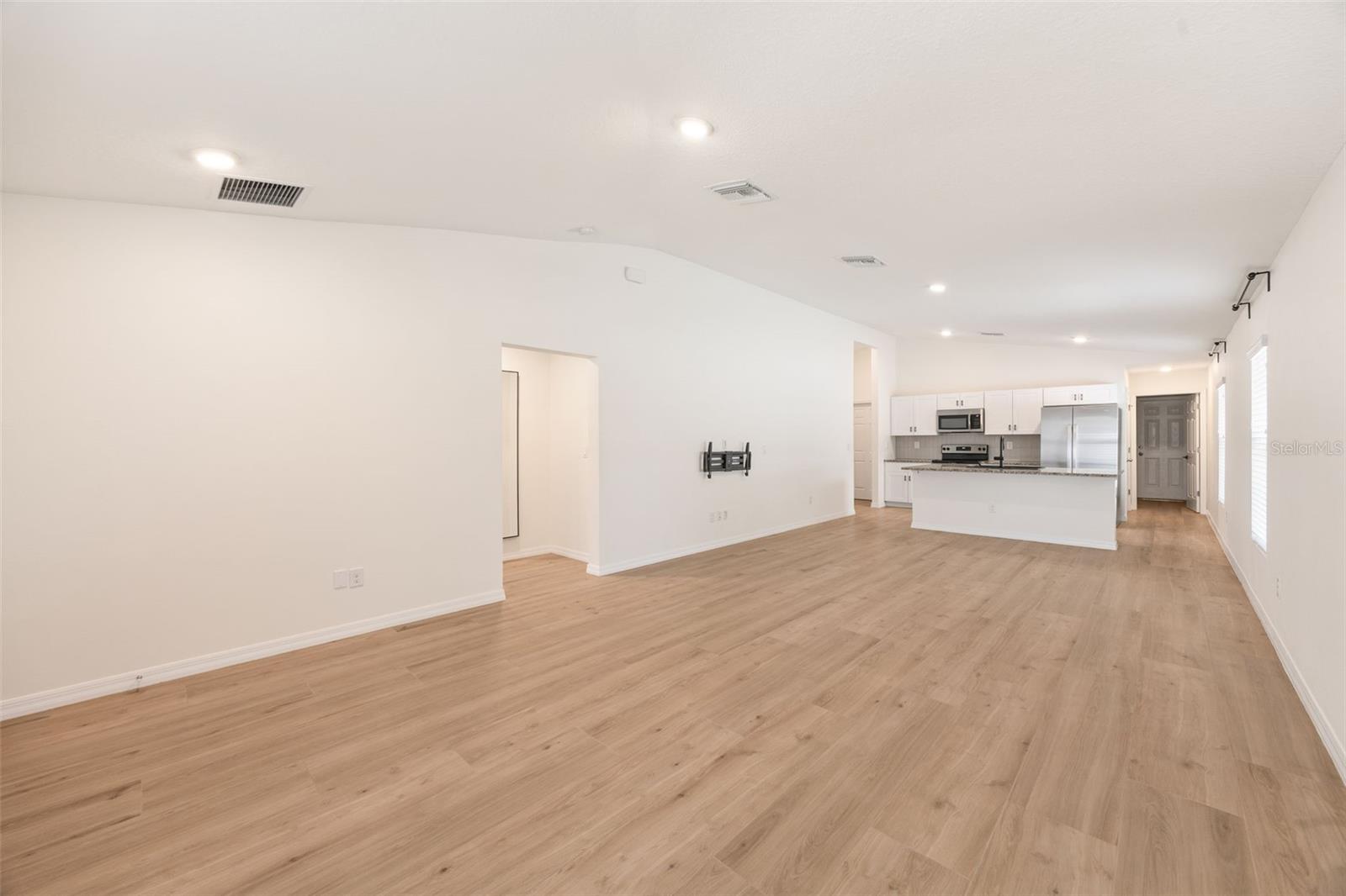 TRIPLE CREEK PH 3 VILLAGE K - Residential Lease
