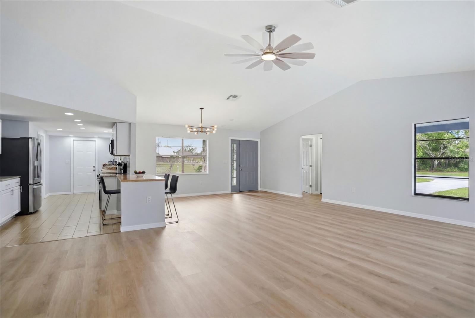 SPRING HILL - Residential